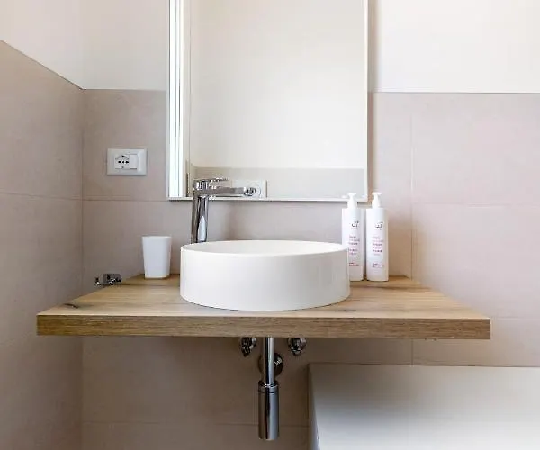 Sant'isaia By Wonderful Italy Bologna